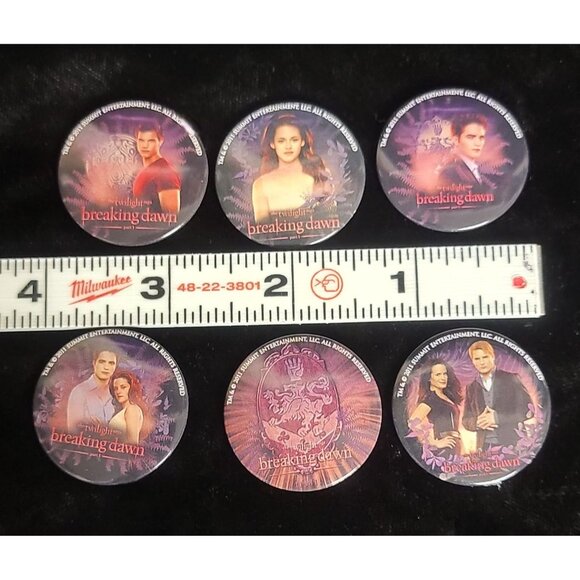 Collectible Breaking Dawn Part 1 Movie Pins, set of 6 - Picture 5 of 16